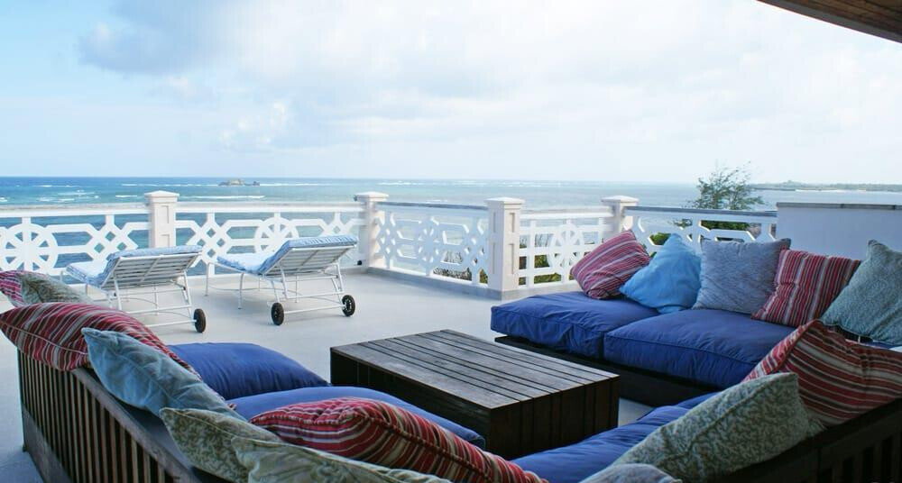5-Bedroom Beachfront Townhouse on 2 Acres with Pool – Watamu