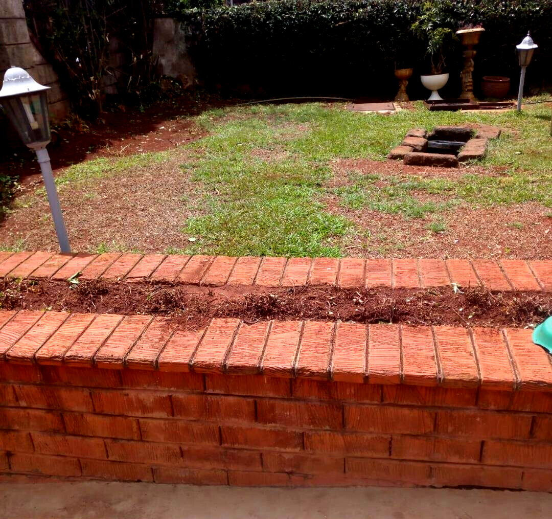4-Bed Townhouse with Private Garden & DSQ - Lavington