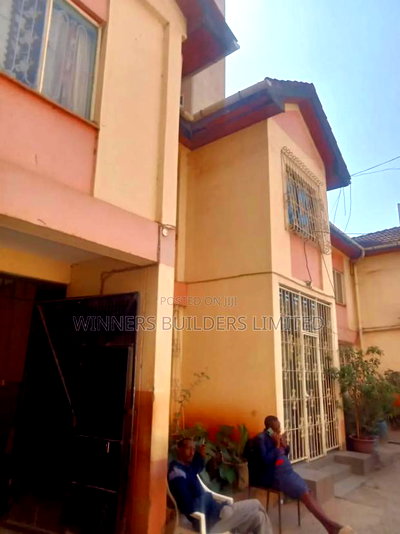 100 by 100 Plot for Sale at Parklands - Image 3