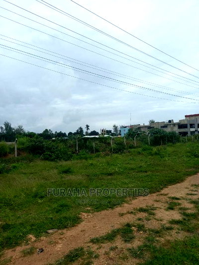 For Sale 1 Acre Commercial Land Ukunda. - Image 3