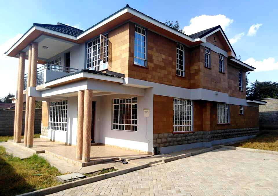 4-Ensuite Townhouse with Garden & Play Area – Rimpa, Karen