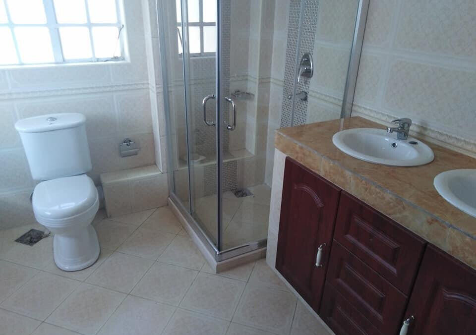 4-Ensuite Townhouse with Garden & Play Area – Rimpa, Karen