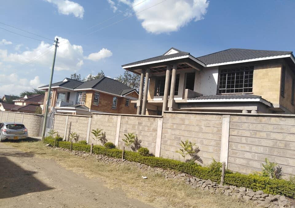4-Ensuite Townhouse with Garden & Play Area – Rimpa, Karen