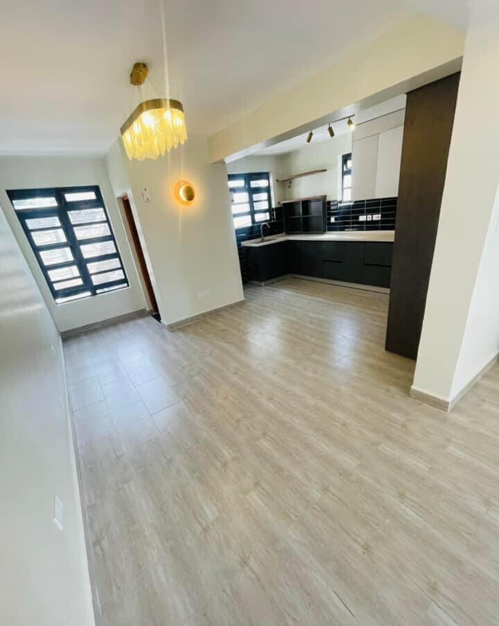 4BR Townhouse with Private Office & Roof Terrace - Kamakis