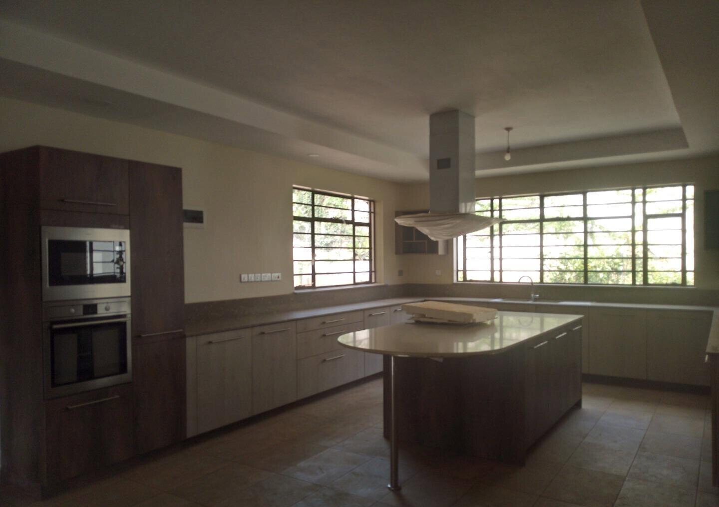 5-Ensuite Villa with Lake Views & Generator - Lower Kabete