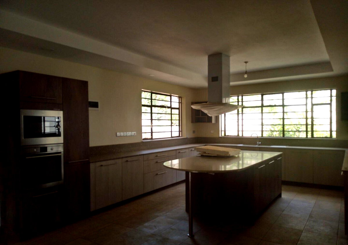 5-Ensuite Villa with Lake Views & Generator - Lower Kabete