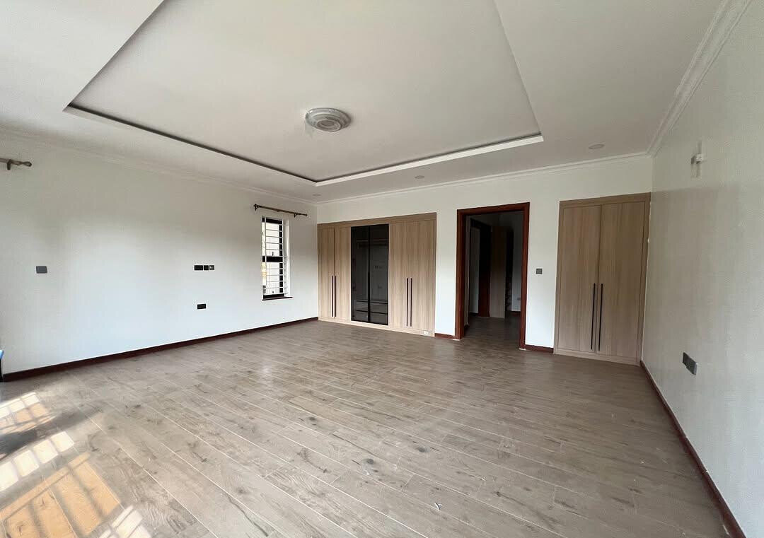 4-Bed Townhouse with Backup Generator & Borehole – Karen