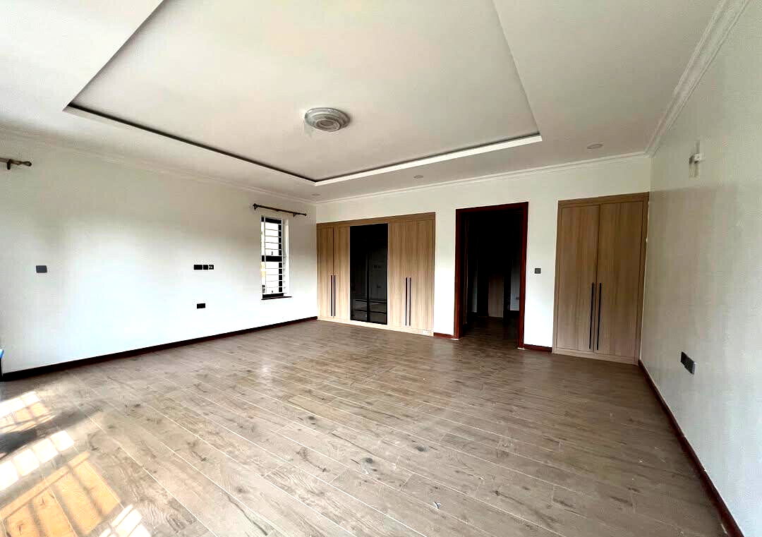 4-Bed Townhouse with Backup Generator & Borehole – Karen