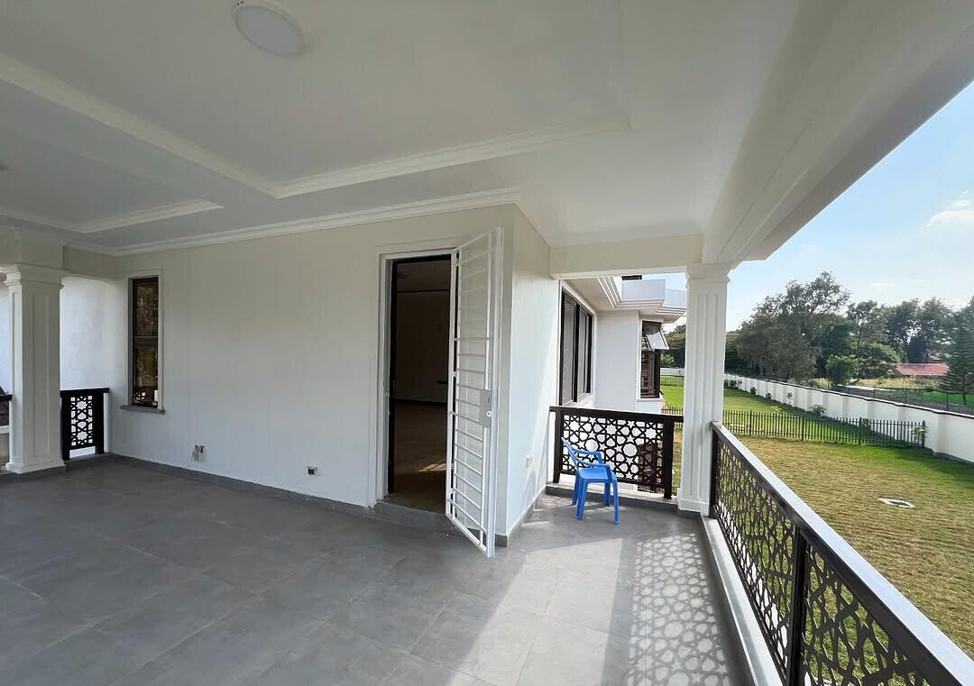 4-Bed Townhouse with Backup Generator & Borehole – Karen