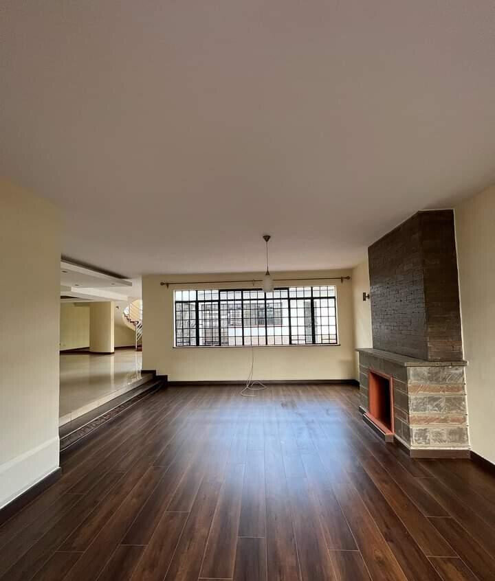 Newly Built 4-Ensuite Villa with Pool & Gym - Westlands