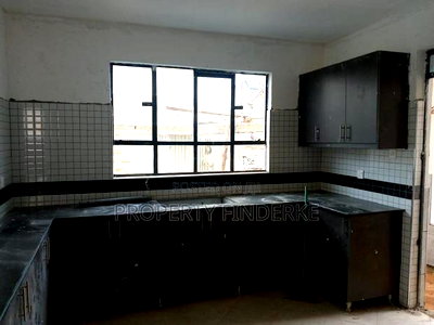 3bdrm Bungalow in Kitengela for sale - Image 6