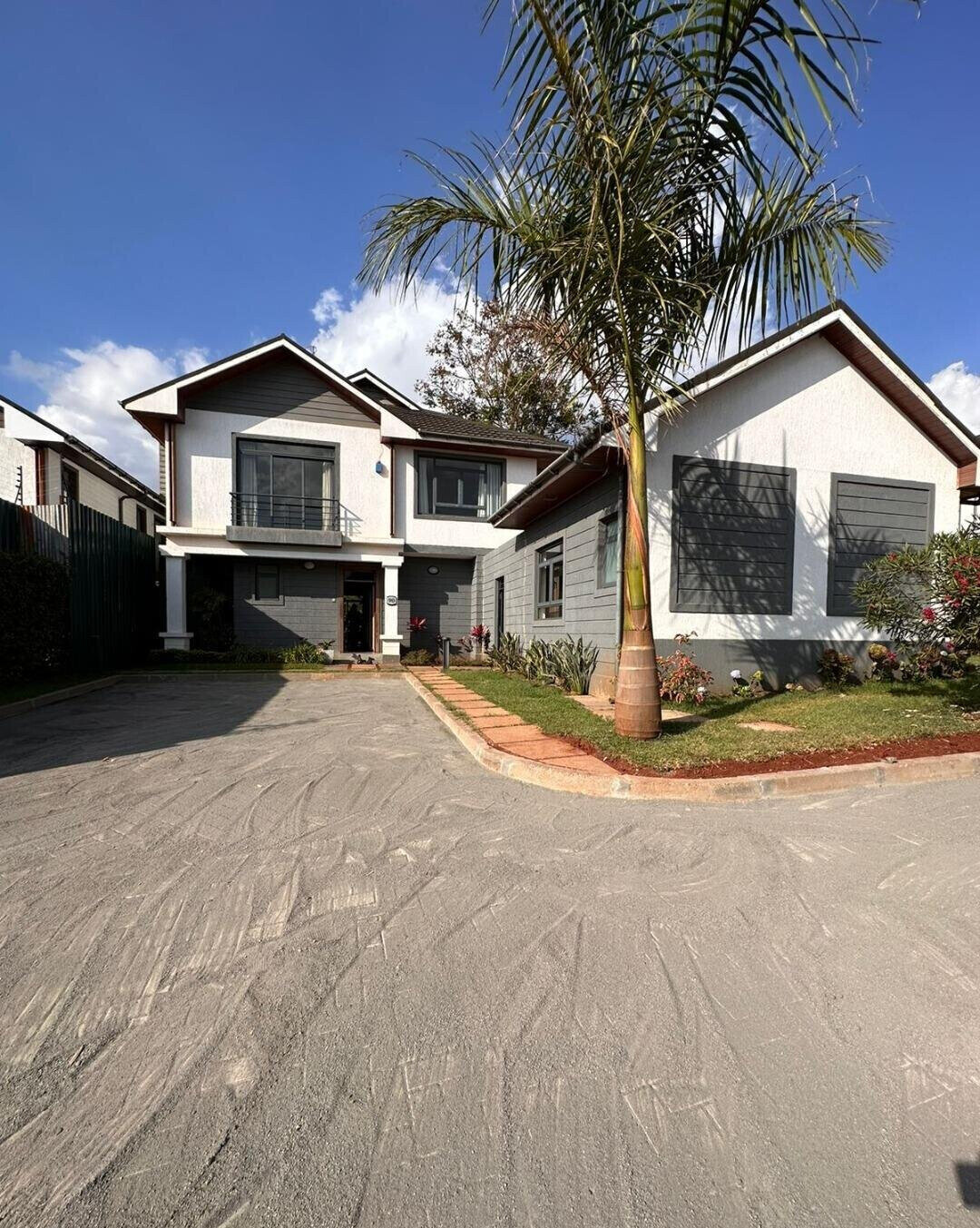 3BR Townhouse with Heated Pool & Clubhouse - Runda