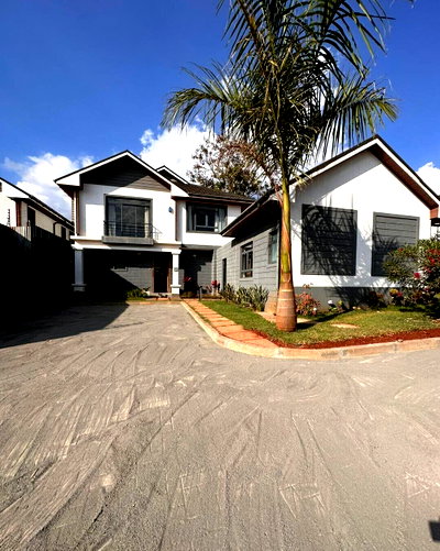 3BR Townhouse with Heated Pool & Clubhouse - Runda