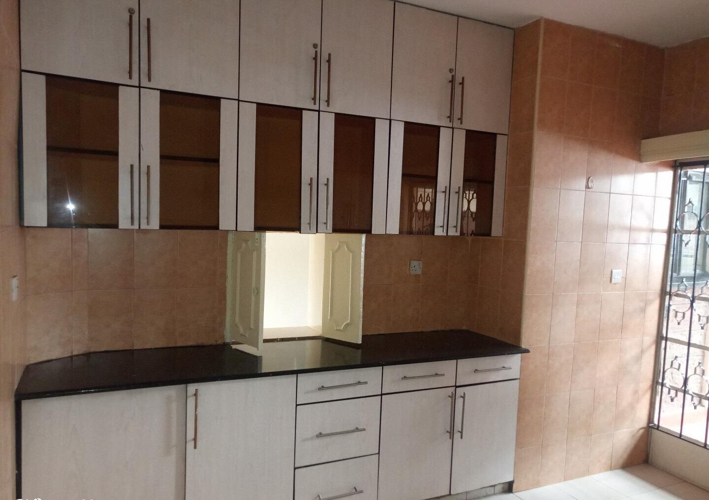 4BR Townhouse with DSQ & Power Backup - Kileleshwa