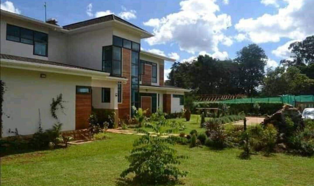 Distress Sale: 4-Ensuite Townhouse on 1 Acre with Pool & Sauna – Karen