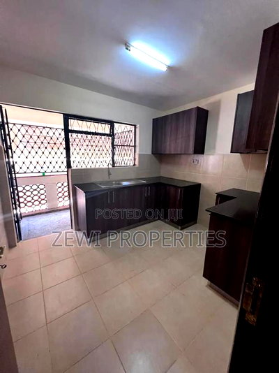 3bdrm Apartment in Kilimani for sale - Image 1