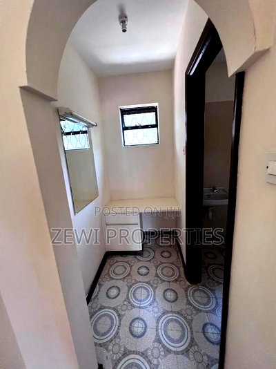 3bdrm Apartment in Kilimani for sale - Image 11