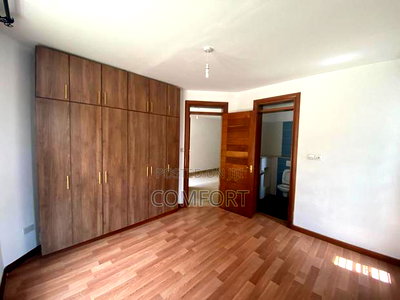 4bdrm Apartment in Kileleshwa for rent - Image 5