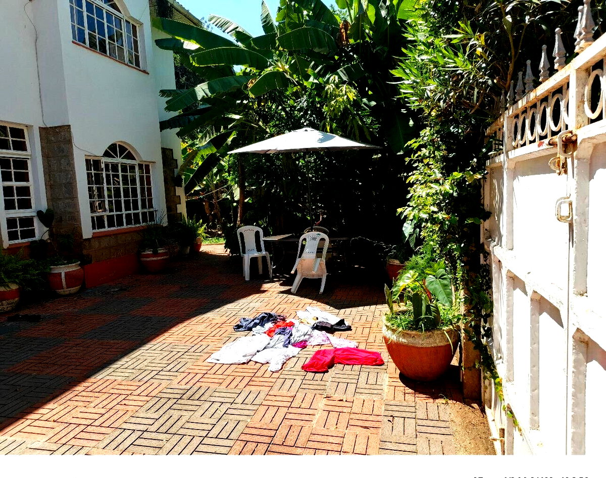 4-Ensuite Townhouse with Fireplace & DSQ - Lavington