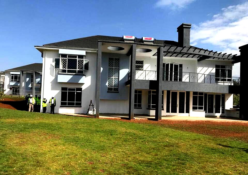 4BR All-Ensuite Townhouse with Fireplace & DSQ - Ngong Gated Community