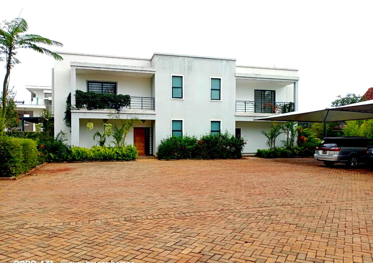 4BR All-Ensuite Townhouse with Pyjama Lounge & Study - Runda