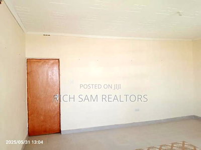 3bdrm House in Kiamunyi, Menengai West for rent - Image 3