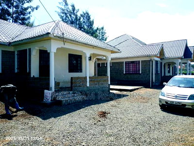 3bdrm House in Kiamunyi, Menengai West for rent - Image 1