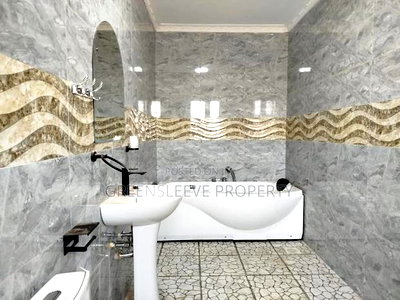 5bdrm House in Karen for rent - Image 16