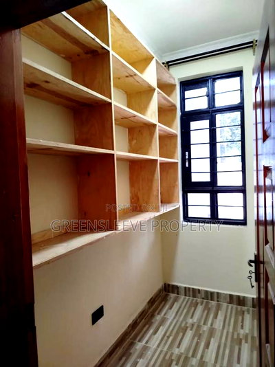 5bdrm House in Karen for rent - Image 13