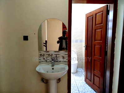 5bdrm House in Karen for rent - Image 18