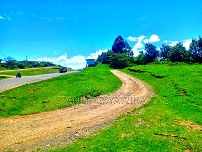 One Acres for Sle Nanyuki Nyeri Highway - Image 3