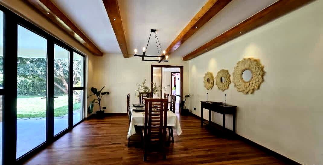 Ultra-Modern 5BR All-Ensuite Townhouse on Half-Acre - Old Runda