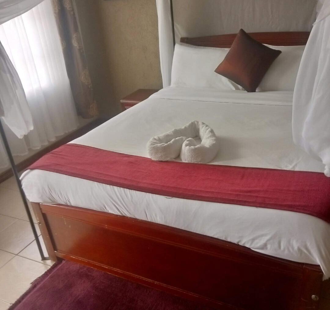 KSh 200M Hotel with Garden