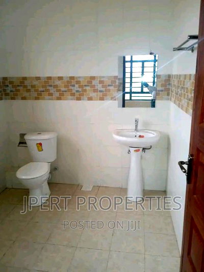 4bdrm Townhouse/Terrace in Kibiko, Kibiku for sale - Image 4