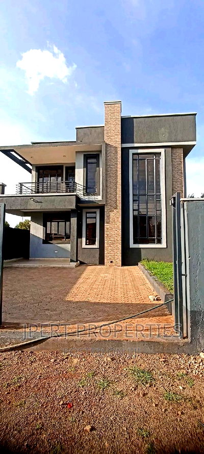 4bdrm Townhouse/Terrace in Kibiko, Kibiku for sale - Image 8