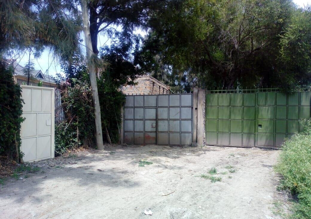 50x100 Plot in Kitengela for KSh 4.5M