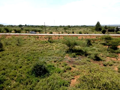 Prime 1 Acre Ewuaso Kedong Town Touching Tarmac - Image 8