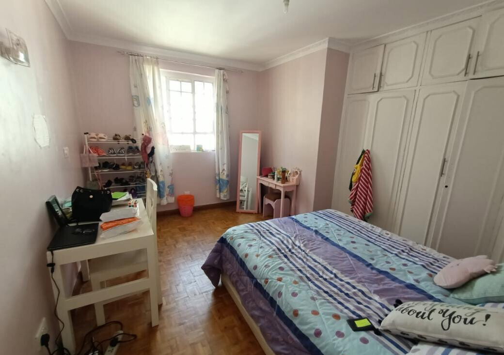 Refurbished 4-Bed Maisonette with DSQ & Wooden Floors - Lavington