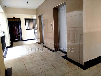3bdrm Apartment in Gateway Mall Area for sale - Image 3