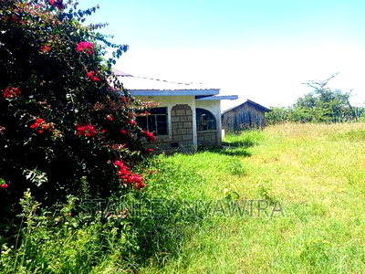 4 Acreas WTH 5bedroom Permanent House for Sales - Image 2