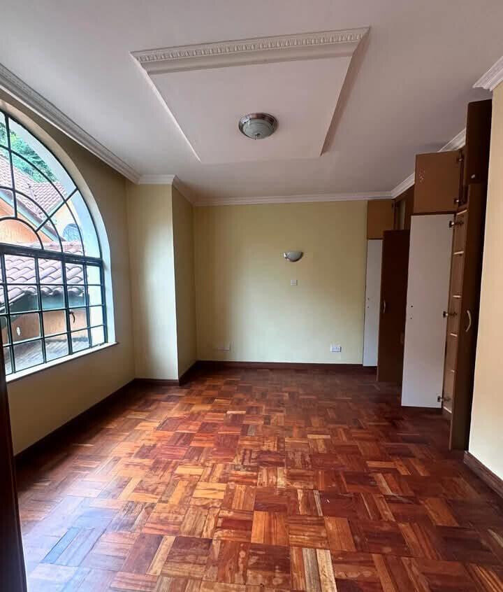 5 En-Suite Bedrooms with DSQ in Gated Kilimani Court - Off Riara Road