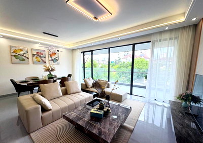 1BR + Study with City Views & Pool - Capital Garden, Kilimani