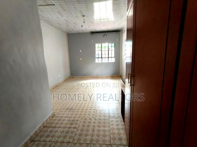 3bdrm Bungalow in Kanisani, Nkoroi for sale - Image 10