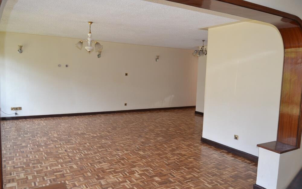 4BR Townhouse with Solar & Modern Kitchen - Westlands