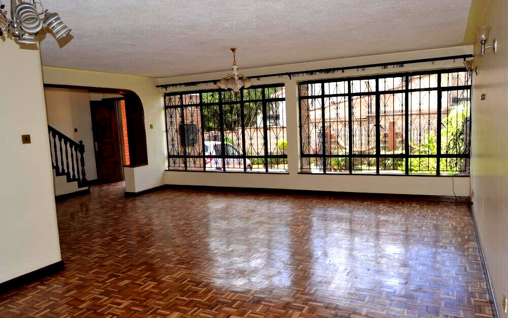 4BR Townhouse with Solar & Modern Kitchen - Westlands