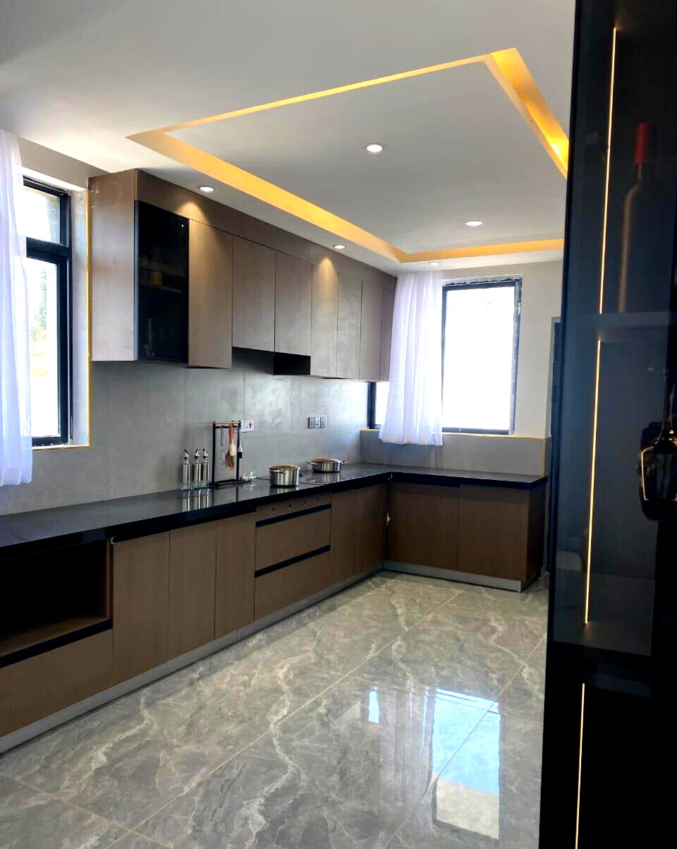 5BR Maisonette with DSQ, Office & Mountain Views - Kamangu
