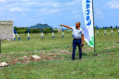 Corner Plots for Sale - Image 1