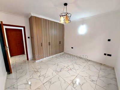3bdrm Apartment in Thindigua for sale - Image 8
