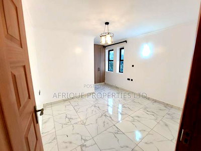 3bdrm Apartment in Thindigua for sale - Image 10
