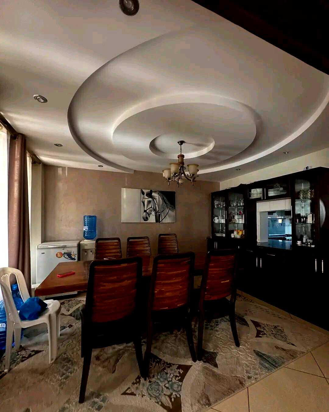 7-Bedroom Family Home with 20,000L Water Reserve – Langata